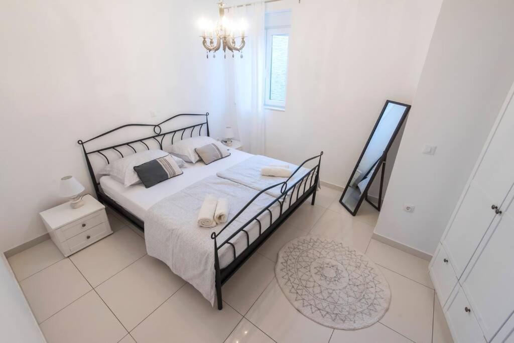 Ferienwohnung Apartman M&S 1 Kali, Otok Ugljan Exterior foto